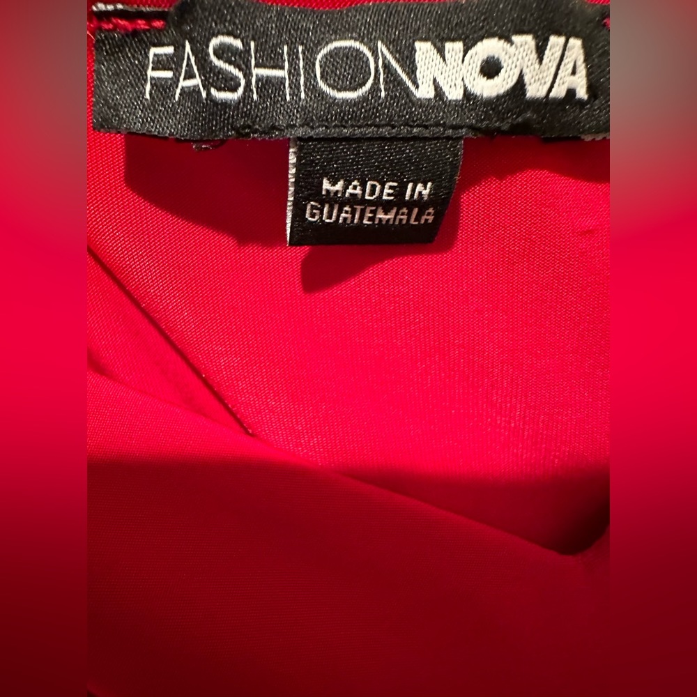 Fashion Nova slinky red dress, size M - Picture 5 of 7